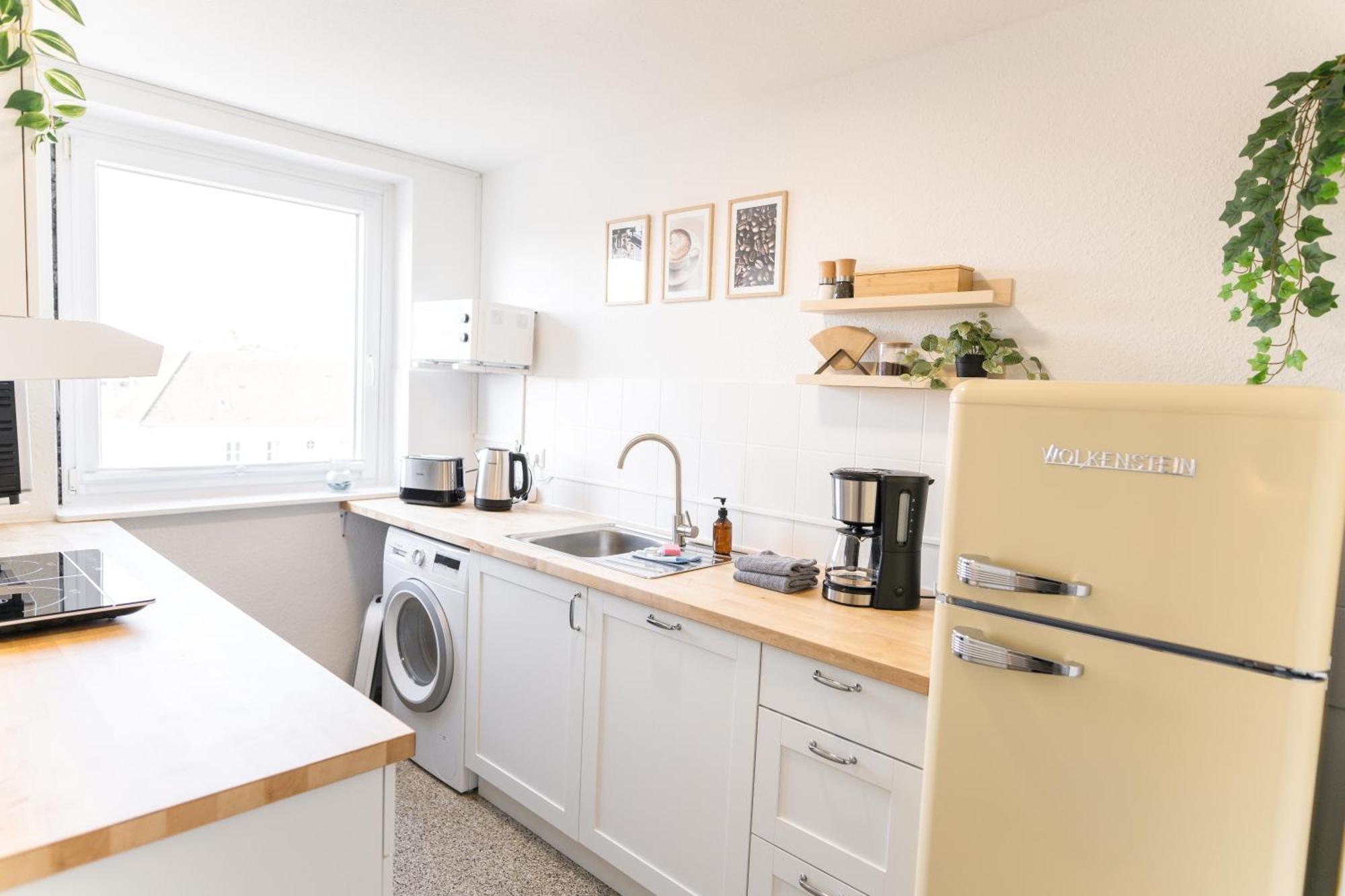 Wolfsburg Innenstadt - Happyhome - Direkt In Der Porschestrasse, 5 Personen & Kind, 3 Zimmer Екстериор снимка