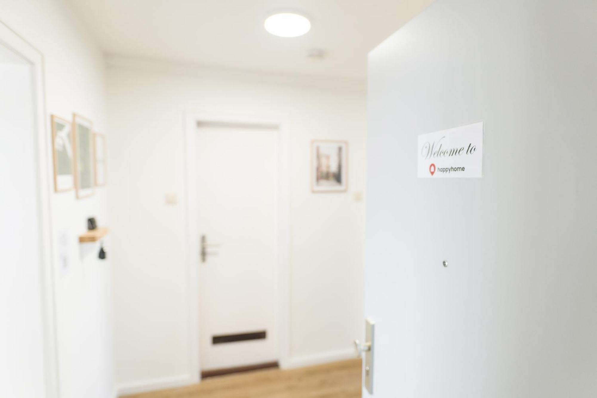 Wolfsburg Innenstadt - Happyhome - Direkt In Der Porschestrasse, 5 Personen & Kind, 3 Zimmer Екстериор снимка
